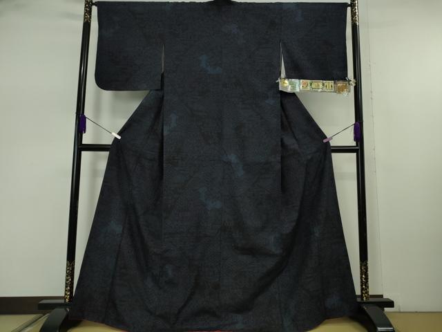 平和屋着物●極上　本場結城紬　重要無形文化財　80亀甲　名物裂　濃藍色地　証紙付き　逸品　DZAB7714kh6