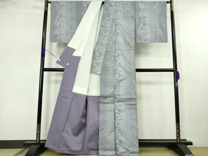 平和屋着物●極上　都喜ヱ門　本場大島紬　白大島　総絣　南天蔦の葉文　藤絹織物謹製　鈴乃屋扱い　逸品　DZAB7727kh6