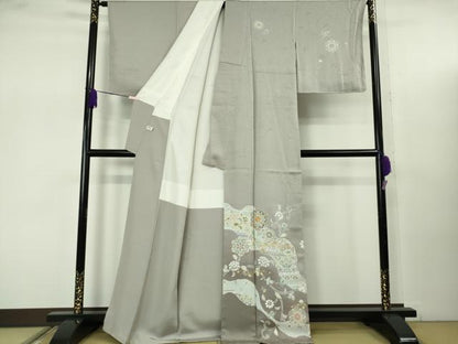 平和屋着物●極上　訪問着　駒刺繍　花唐草文　利休白茶色地　金彩　逸品　未使用　DZAB7746kh6