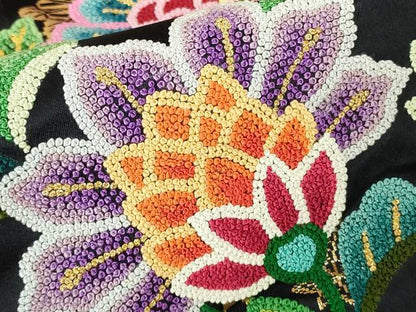 平和屋本店●極上　色打掛 和装 婚礼 結婚式 花嫁 神社挙式　相良刺繍　駒刺繍　総刺繍　鳳凰更紗花文　暈し染め　金糸　逸品　DZAB7750kh6