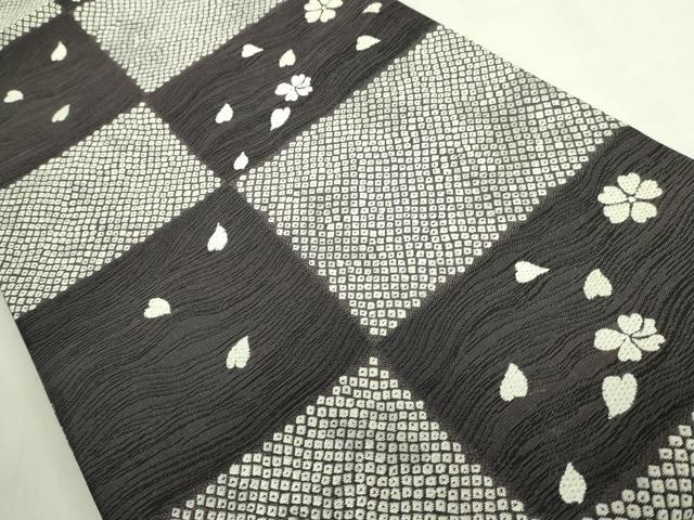 平和屋本店●極上　織文意匠　鈴木　両面　六通柄袋帯　唐織　市松舞桜　鹿の子　平絹錦　逸品　DZAB7825kh6
