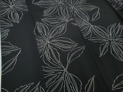 平和屋本店＊極上　夏物 世界的人形師 辻村寿三郎 ジュサブロー 小紋 絽縮緬　舞花文　濃い青褐色地　反端付き　逸品　未使用　DZAB7884kh6