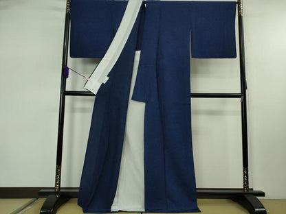 平和屋本店▽極上　国選定　阿波藍　天然灰汁建　BANKANわものや　お召　単衣　花唐草　濃藍色　反端・たとう紙付き　逸品　DZAB7890kh6
