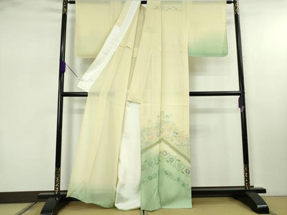 平和屋着物＊極上　夏物　中国三大刺繍　スワトウ刺繍　汕頭刺繍　訪問着　絽　舞蝶唐草鳥文　暈し染め　砥粉色地　逸品　DZAB7892kh6