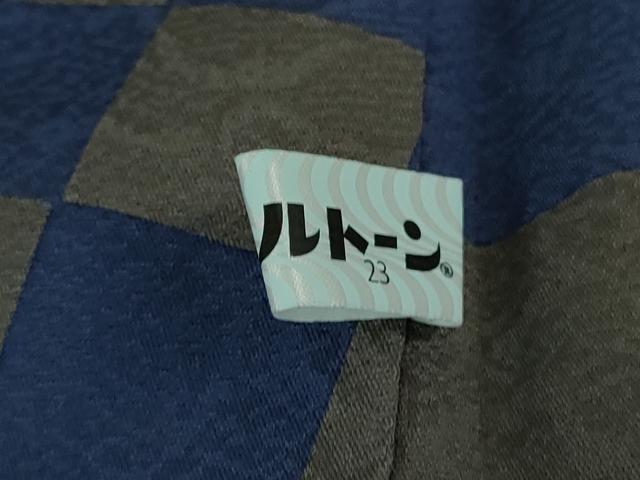 平和屋本店∞極上　キモノデザイナー　斉藤上太郎　長羽織　草色地　たとう紙付き　逸品　DZAB7899kh6