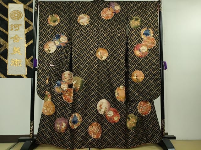 平和屋本店●希少　西陣　河合美術織物謹製　振袖　花丸文　黒地　金彩　逸品　DZAB7920kh6
