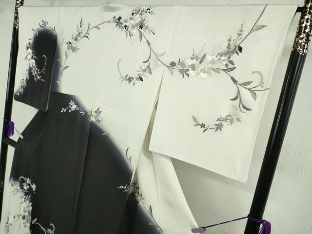 平和屋本店●極上　訪問着　総刺繍　胡蝶蘭　百合　薔薇　花唐草文　白×黒　暈し染め　金糸　逸品　未使用　DZAB8113kh6