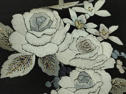 平和屋本店●極上　訪問着　総刺繍　胡蝶蘭　百合　薔薇　花唐草文　白×黒　暈し染め　金糸　逸品　未使用　DZAB8113kh6