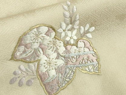 平和屋本店●極上　訪問着　総刺繍　吉祥花文　御所車　砥粉色地　金銀糸　逸品　未使用　DZAB8114kh6