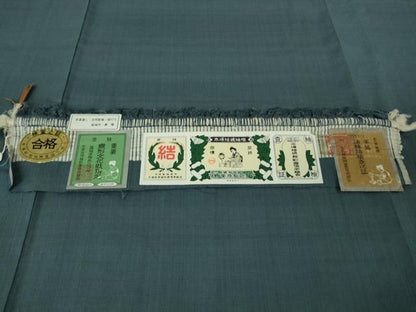 平和屋本店●極上　本場結城紬　重要無形文化財　奥順謹製　色無地　薄花色　やまと金ラベル　証紙付き　逸品　未使用　DZAB8154kh6