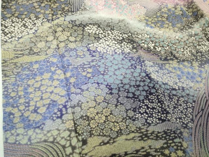 平和屋本店●極上　十日町　名門　滝泰謹製　訪問着　相良刺繍　おぼろ染　襲ね絞り　風景花文　暈し染め　金通し地　逸品　DZAB8164kh6