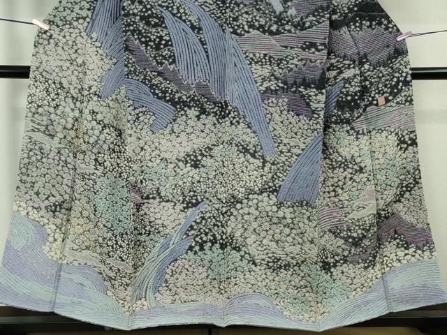 平和屋本店●極上　十日町 名門 滝泰謹製　訪問着　相良刺繍　おぼろ染 襲ね絞り　風景花文　暈し染め　金糸　銀通し地　逸品　DZAB8165kh6