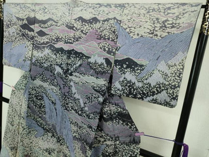 平和屋本店●極上　十日町 名門 滝泰謹製　訪問着　相良刺繍　おぼろ染 襲ね絞り　風景花文　暈し染め　金糸　銀通し地　逸品　DZAB8165kh6