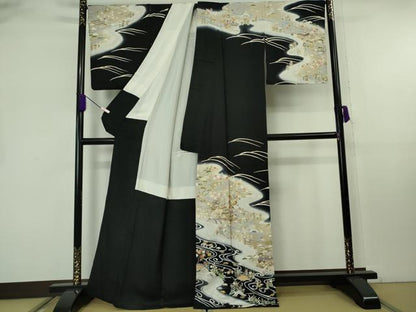 平和屋本店●極上　訪問着　駒刺繍　風景花文　黒地　金彩　逸品　DZAB8182kh6