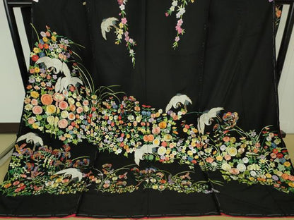 平和屋本店●極上 相良刺繍 総刺繍 お引きずり・引き振袖 結婚式 舞妓 芸妓 芸者 群鶴花文 黒地　金糸　仮絵羽　逸品　未使用　DZAB8183kh6