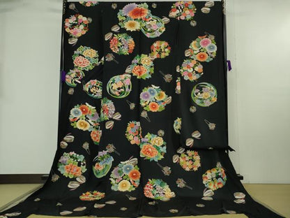 平和屋本店●極上 相良刺繍 お引きずり・引き振袖 結婚式 舞妓 芸妓 芸者 衣装 駒刺繍 花丸文 黒地 金糸 仮絵羽 逸品 未使用 DZAB8184kh6