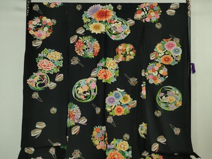 平和屋本店●極上 相良刺繍 お引きずり・引き振袖 結婚式 舞妓 芸妓 芸者 衣装 駒刺繍 花丸文 黒地 金糸 仮絵羽 逸品 未使用 DZAB8184kh6