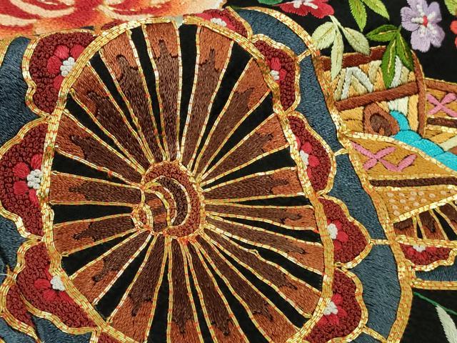 平和屋本店●極上 相良刺繍 総刺繍 お引きずり・引き振袖 結婚式 舞妓 芸妓 芸者 衣装 駒刺繍 花車 黒地 仮絵羽 逸品　未使用　DZAB8185kh6