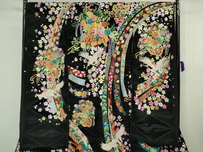 平和屋本店●極上 相良刺繍 総刺繍 お引きずり・引き振袖 結婚式 舞妓 芸妓 駒刺繍  蔓帯飛鶴 黒地 金糸 仮絵羽 逸品 未使用 DZAB8187kh6