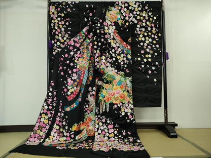 平和屋本店●極上 相良刺繍 総刺繍 お引きずり・引き振袖 結婚式 舞妓 芸妓 駒刺繍  蔓帯飛鶴 黒地 金糸 仮絵羽 逸品 未使用 DZAB8187kh6