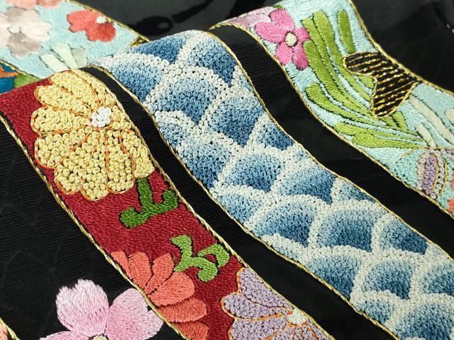 平和屋本店●極上 相良刺繍 総刺繍 お引きずり・引き振袖 結婚式 舞妓 芸妓 駒刺繍  蔓帯飛鶴 黒地 金糸 仮絵羽 逸品 未使用 DZAB8187kh6