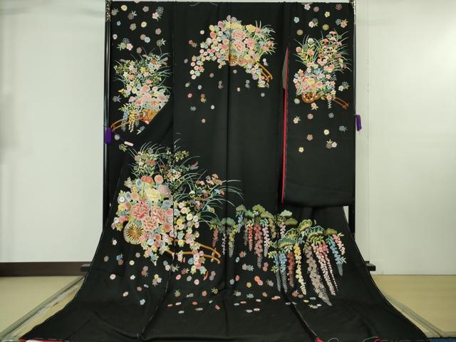 平和屋本店●極上 相良刺繍 総刺繍 お引きずり・引き振袖 結婚式 舞妓 芸妓 衣装 花車 松藤花房 黒地 金糸 仮絵羽 逸品 未使用 DZAB8188kh6