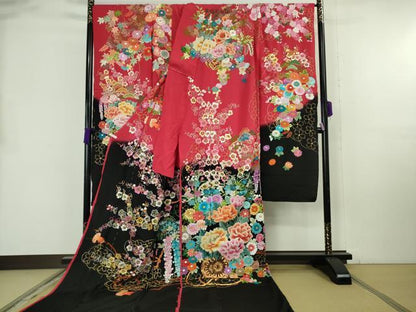 平和屋本店●極上 相良刺繍 総刺繍 お引きずり・引き振袖 結婚式 舞妓 芸妓 衣装 駒刺繍 花車 暈し染 金糸 仮絵羽 逸品 未使用 DZAB8191kh6