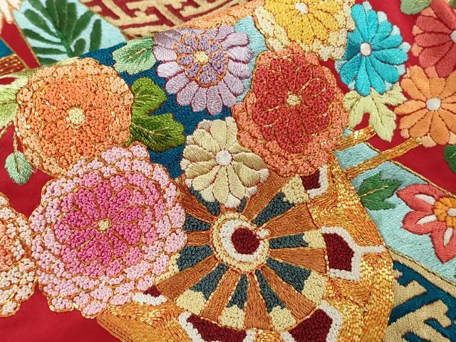 平和屋本店●極上 相良刺繍　総刺繍　色打掛　和装　婚礼　結婚式　花嫁　神社挙式　駒刺繍　花車　金糸　仮絵羽　逸品 未使用 DZAB8196kh6