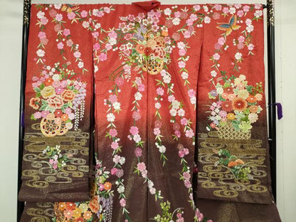 平和屋本店●極上 相良刺繍 総刺繍 お引きずり・引振袖 和装 結婚式 舞妓 芸妓 駒刺繍 花車 金糸 金通し地 仮絵羽 逸品 未使用 DZAB8197kh6