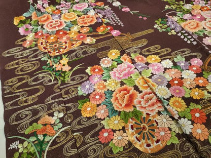 平和屋本店●極上 相良刺繍 総刺繍 お引きずり・引振袖 和装 結婚式 舞妓 芸妓 駒刺繍 花車 金糸 金通し地 仮絵羽 逸品 未使用 DZAB8197kh6