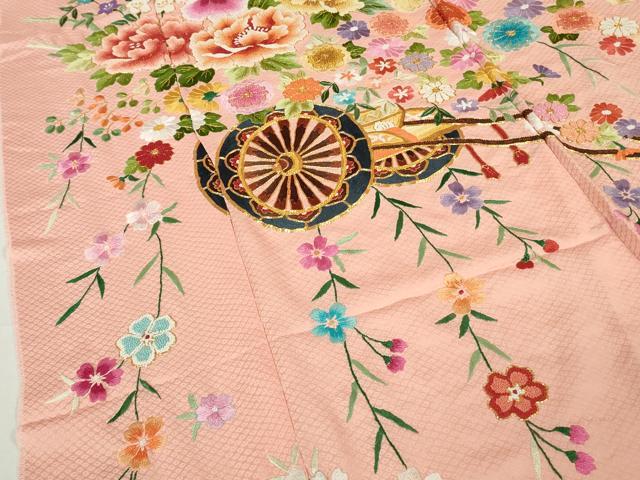 平和屋本店●極上 相良刺繍 総刺繍 お引きずり・引き振袖 和装 結婚式 舞妓 芸妓 衣装 駒刺繍 花車 金糸 仮絵羽 逸品 未使用DZAB8199kh6
