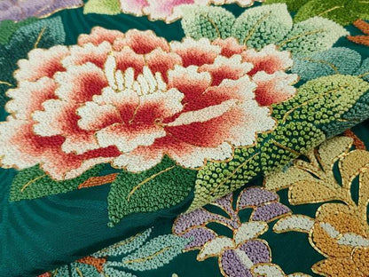 平和屋本店●極上 相良刺繍 総刺繍 お引きずり・引き振袖 和装 結婚式 舞妓 芸妓 衣装 駒刺繍 花丸文 金糸 仮絵羽 逸品 未使用DZAB8207kh6