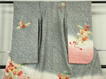 平和屋本店[]極上　七五三　女の子 7歳 祝着・襦袢(袷・半衿刺繍)セット　駒刺繍　総絞り　御所車花文　暈し染め　金彩　逸品　DZAB8209kh6