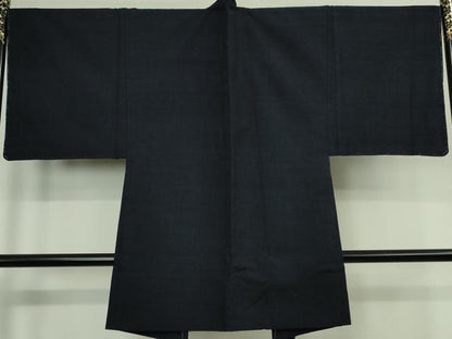 平和屋着物●極上　男性　本場結城紬　重要無形文化財　アンサンブル　長羽織　杢　濃藍色　証紙付き　逸品　DZAB8212kh6