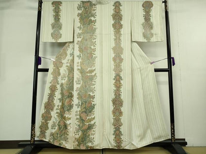 平和屋本店●極上　中国三大刺繍　スワトウ刺繍　汕頭刺繍　総刺繍　訪問着　更紗花文　暈し染め　金糸　逸品　DZAB8225kh6