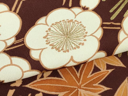 平和屋本店●極上　創業460年・千總　振袖　刺繍　松　梅　楓　赤褐色地　金彩　西武百貨店扱い　反端付き　逸品　DZAB8250kh6