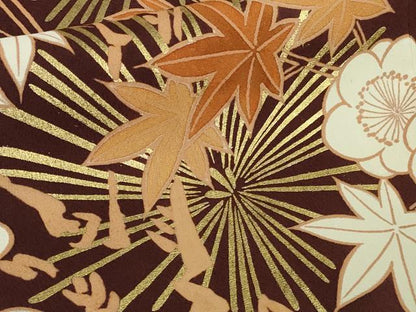 平和屋本店●極上　創業460年・千總　振袖　刺繍　松　梅　楓　赤褐色地　金彩　西武百貨店扱い　反端付き　逸品　DZAB8250kh6