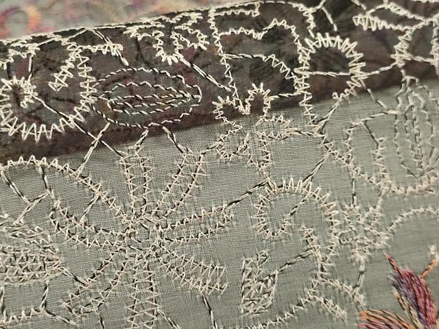 平和屋本店∞極上　長羽織　スリーシーズン　春夏秋　塵除け　オーガンジー　刺繍　花唐草　黒地　逸品　未使用　DZAB8298kh6