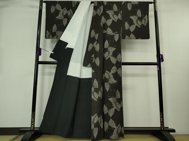 平和屋本店●極上　本場大島紬　割り込み絣　舞蝶文　黒地　逸品　DZAB8359kh6