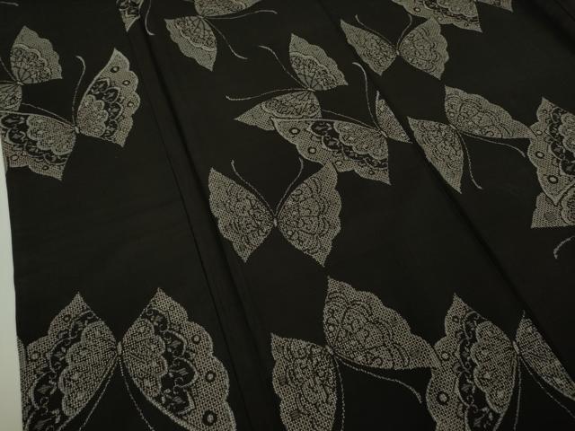 平和屋本店●極上　本場大島紬　割り込み絣　舞蝶文　黒地　逸品　DZAB8359kh6