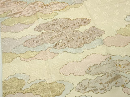 平和屋本店●極上　皇室献上作家　藤井寛　訪問着　駒刺繍　雲重ね　鳥の子色地　金彩　大丸扱い　逸品　DZAB8361kh6