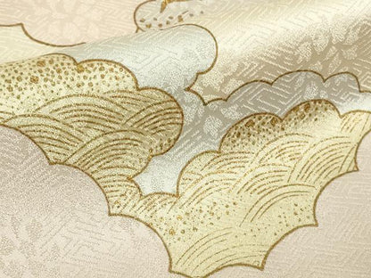 平和屋本店●極上　皇室献上作家　藤井寛　訪問着　駒刺繍　雲重ね　鳥の子色地　金彩　大丸扱い　逸品　DZAB8361kh6