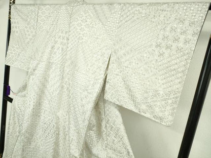 平和屋本店●極上　本場縞大島紬　白大島　総刺繍　切嵌花文　白地　逸品　未使用　DZAB8367kh6