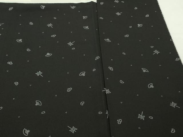平和屋本店●極上　人間国宝 小宮康孝　江戸小紋　舞花文　黒地　鈴乃屋扱い　逸品　DZAB8372kh6