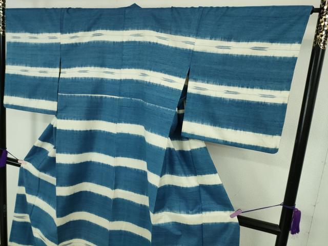 平和屋本店▽希少　人間国宝　志村ふくみ　紬・帯締めセット　単衣　藍染横段　矢絣　小大丸扱い　たとう紙付き　逸品　DZAB8400kh6