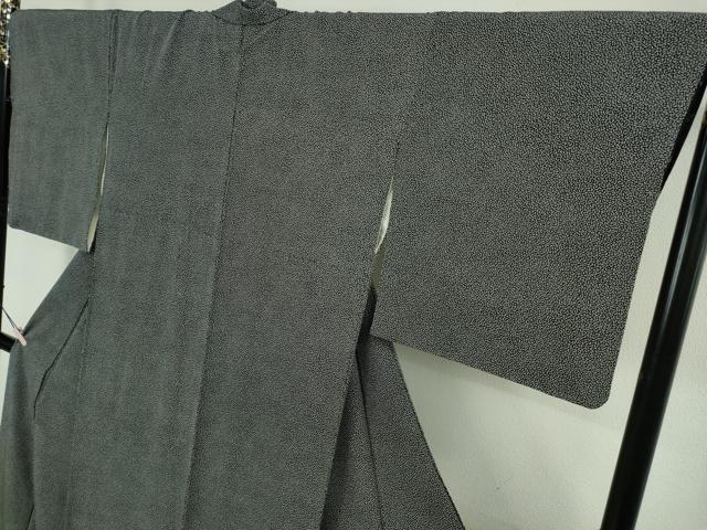 平和屋本店●極上　人間国宝　小宮康孝　型:篠原雄次　江戸小紋　舞桜　黒地　反端付き　逸品　未使用　DZAB8415kh6