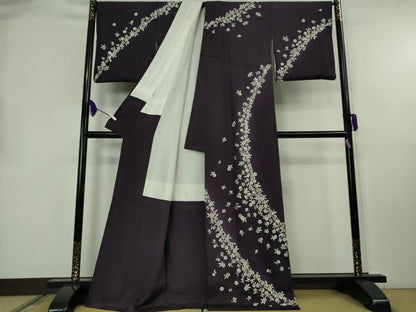 平和屋本店●極上　訪問着　総刺繍　舞花文　濃い深紫色地　暈し染め　金糸　逸品　DZAB8418kh6