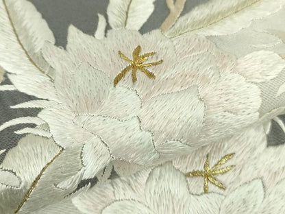 平和屋本店▽極上　訪問着　単衣　総手刺繍　草花文　灰白色地　暈し染め　金糸　逸品　DZAB8420kh6