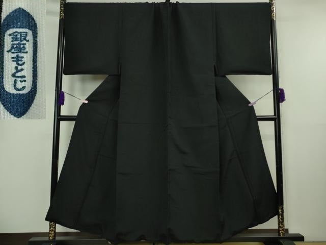 平和屋本店●極上　男性　銀座もとじ　色無地　キングサイズ　袷　黒地　御召縮緬　逸品　DZAB8450kh6