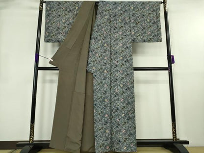 平和屋本店●希少　本場琉球紅型　藤村玲子　小紋　雪輪に菊と蝶文様　色紙・たとう紙・参考資料付き　逸品　DZAB8484kh6